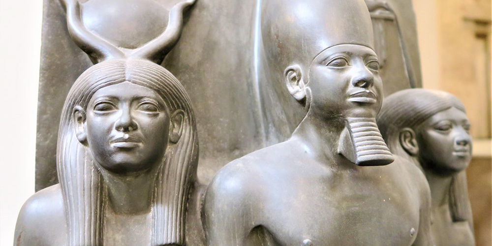 King Menkaure Family - Trips in Egypt
