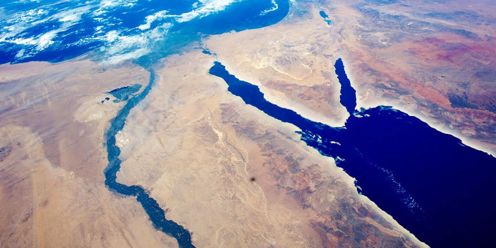 The Red Sea Facts - The Red Sea Location - Why is It Called The Red Sea