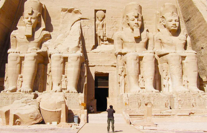 Day Trip to Abu Simbel from Cairo by Plane - Trips in Egypt